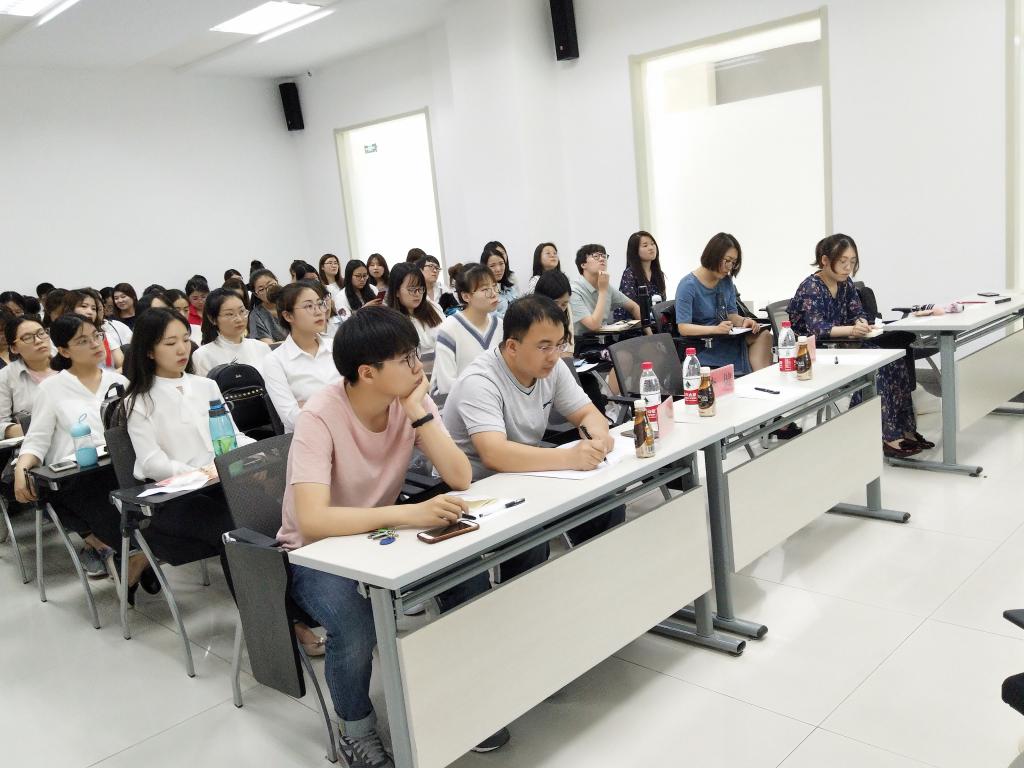 物理学院 享 你所想就业分享交流会成功举办